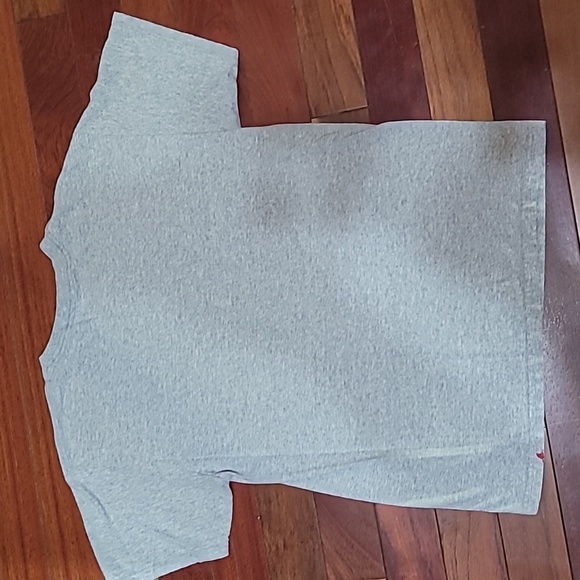 Mens T Shirt size medium. Game of Thrones Targaryen gray color - Picture 7 of 8